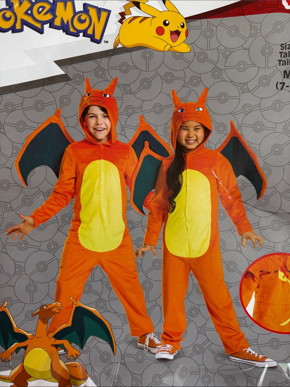 Charizard Kids Costume - Orange & Yellow Pokémon Costume size Medium (7/8)